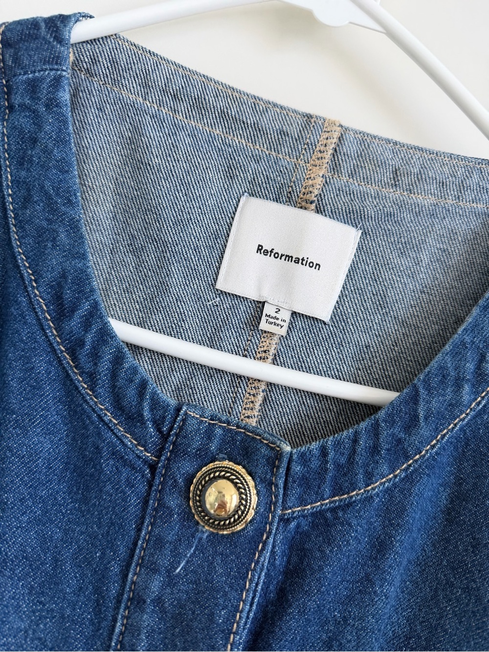 Reformation Denim Gold Button Sleeveless Mini Dress Size 2 - Picture 2 of 3